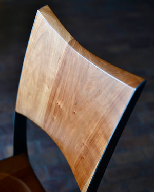 Saber Chair