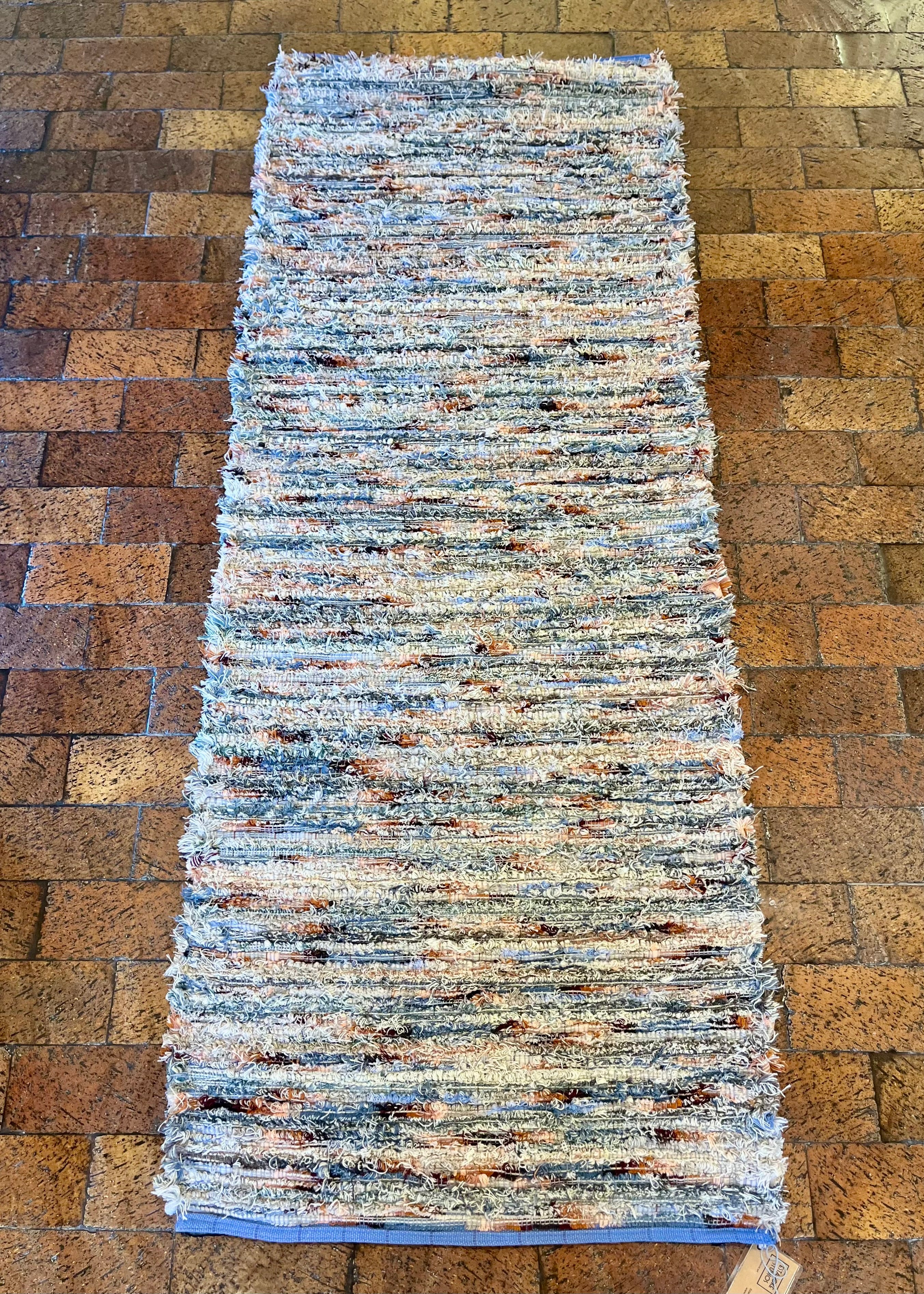 ES25-028