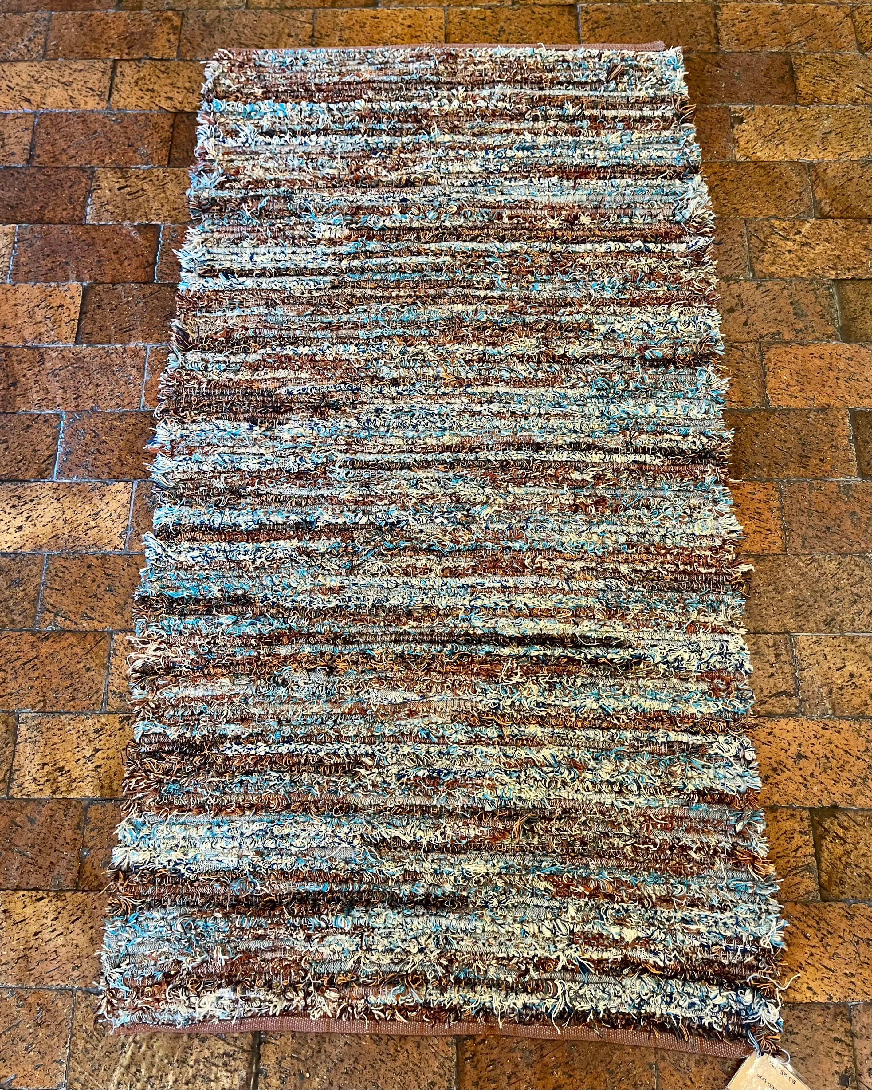 ES25-022