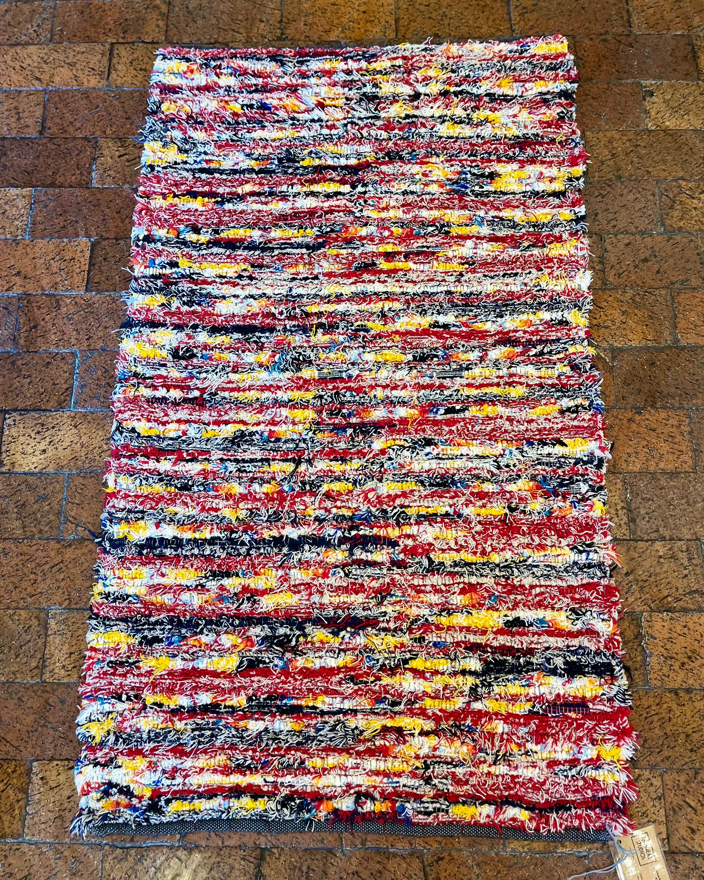 ES21-122