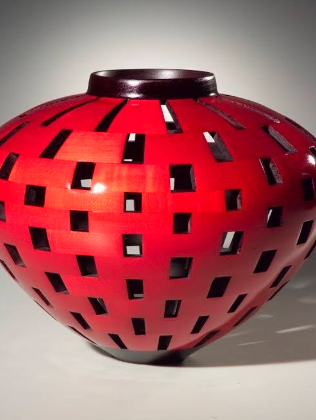 Hollow Form | Red